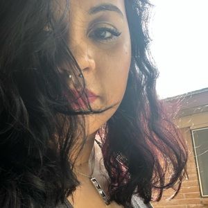 Meet your Posher, Eliana